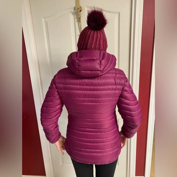 Sherpa Adventure Gear Nangpala Hooded
Down Jacket Colour Wine - Picture 3 of 13